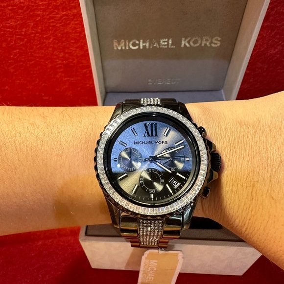Michael Kors Everest Chronograph Gunmetal-Tone Stainless Steel Watch MK6974 - Picture 5 of 5